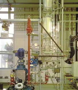 qvf_distillationoverheads_glass-lined_reactor_with_glass_overhead